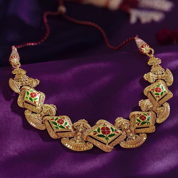 Akari Enalea Gold Necklace Set
